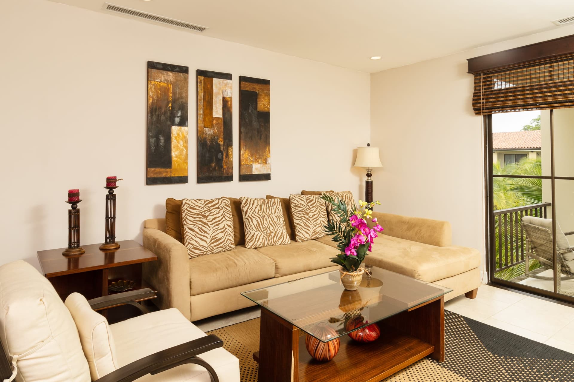 Lazy River Residence - Image 2