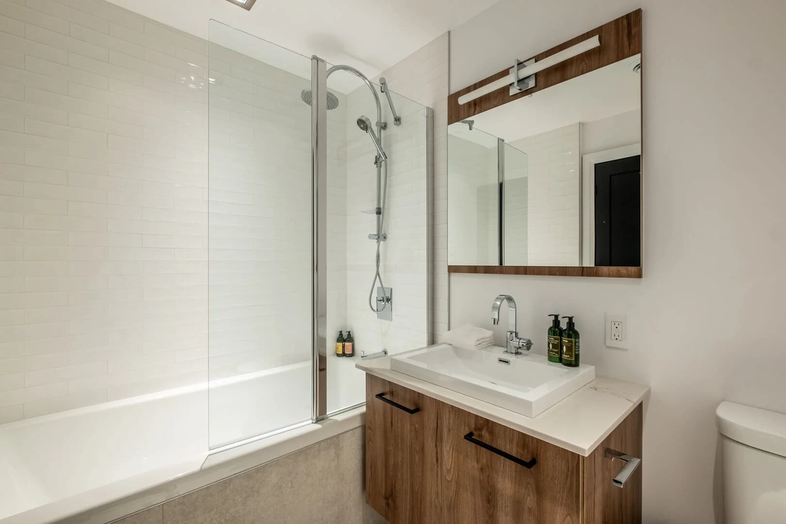 Horizon Residence 304 - Image 7