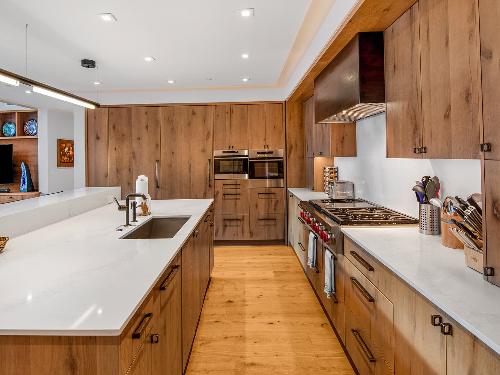 Red Lion Penthouse - Image 5