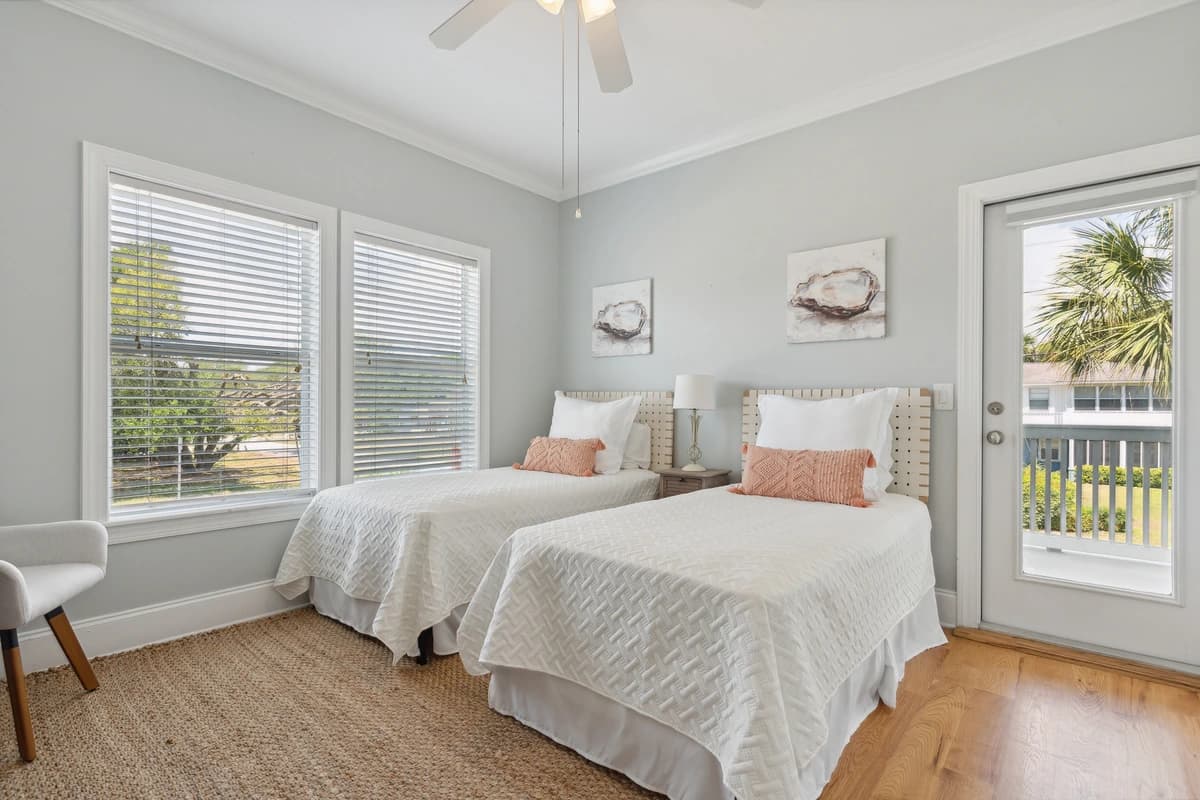 Cameron Palms - Image 37