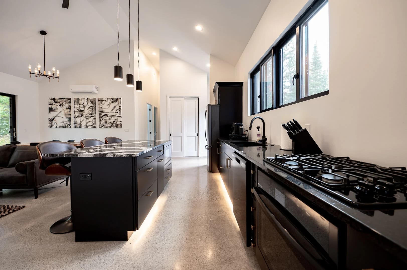 Forks River Haus - Image 4