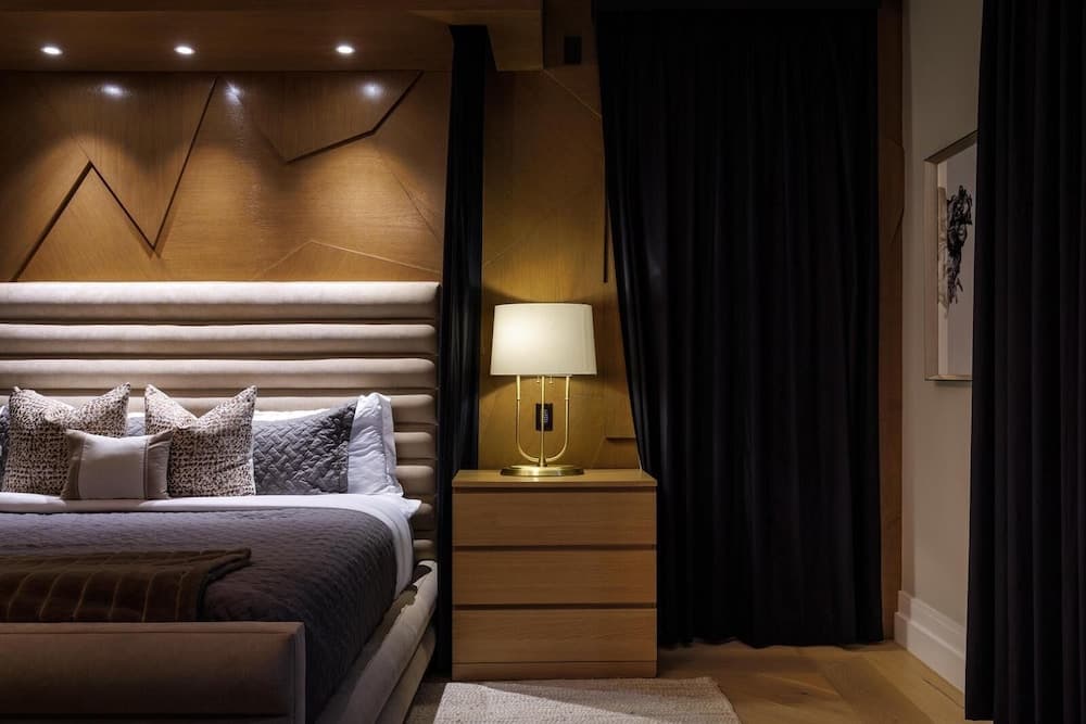 Gardner Modern - Image 4