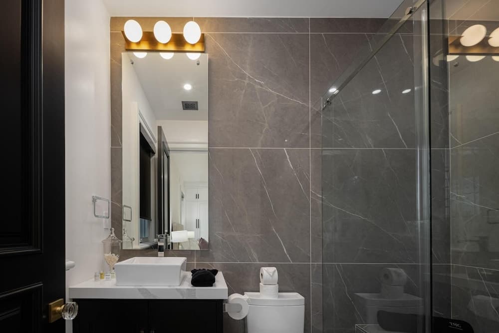 Gardner Modern - Image 43