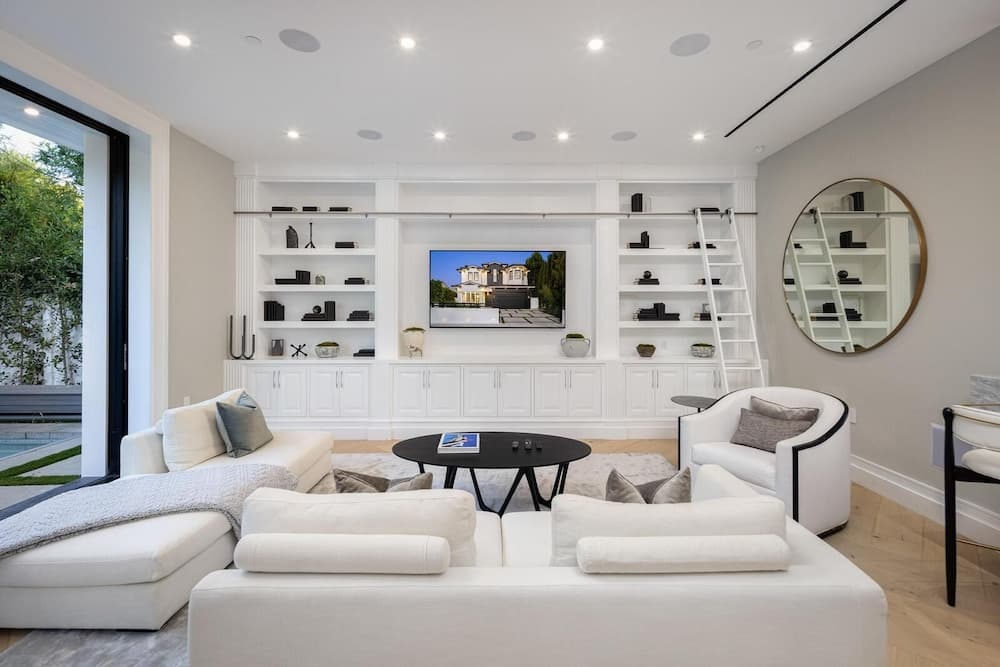 Gardner Modern - Image 28