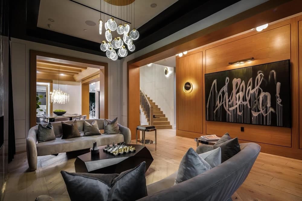 Gardner Modern - Image 32