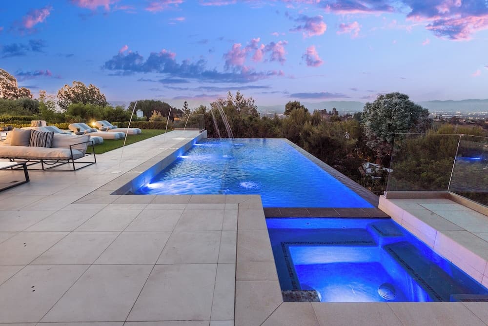 Gayle Villa - Image 28