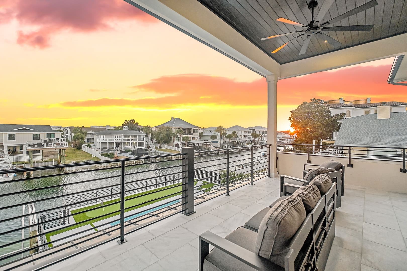 Isle Be Back - Image 58