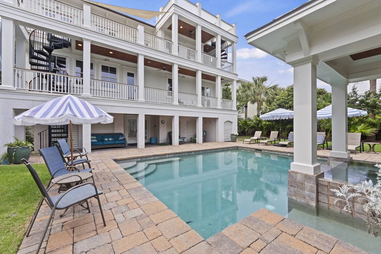 Cameron Boulevard #3008