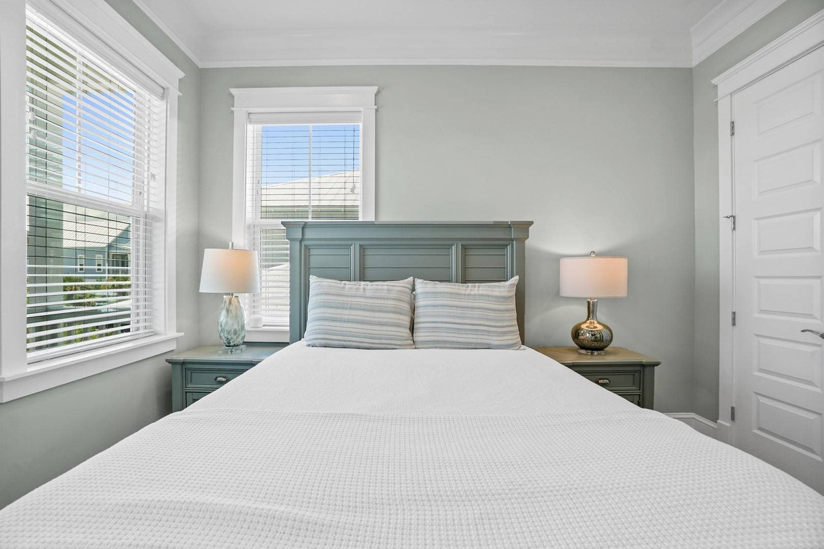 Sand Dollar Manor - Image 43