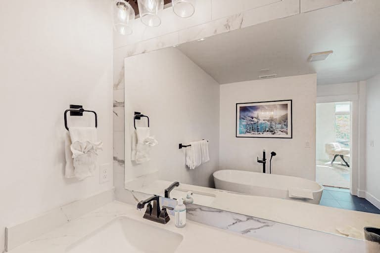 Luxury Alpine Escape at Deer Valley - Image 30