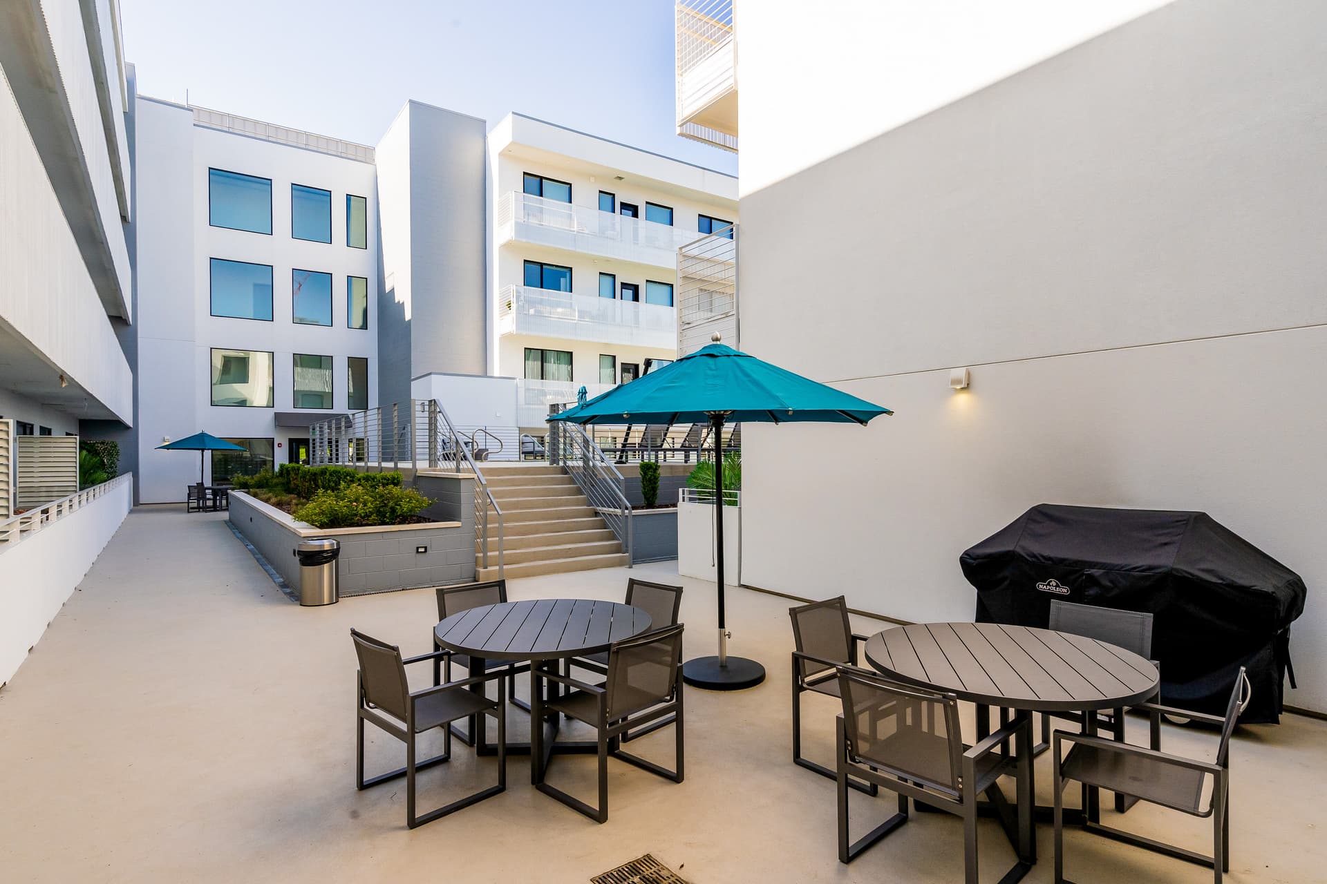 Purple Illume Home - Image 18