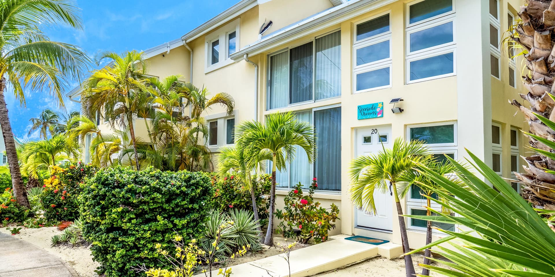 Seaside Dreams - Image 17