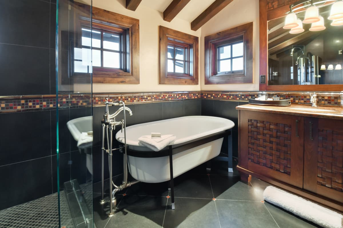 Ski Dream Home - Image 41