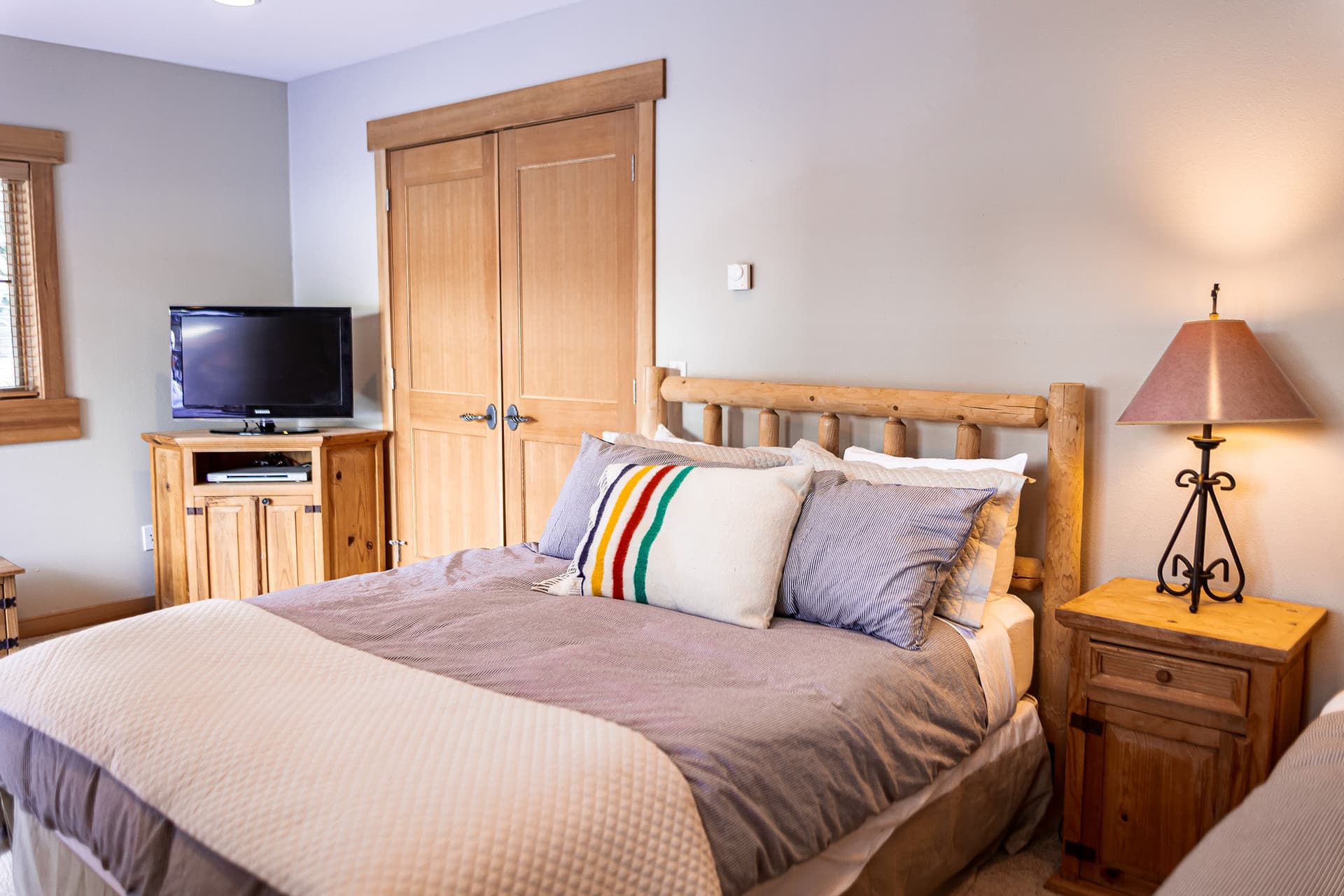 Spanish Peaks #33 - Image 41