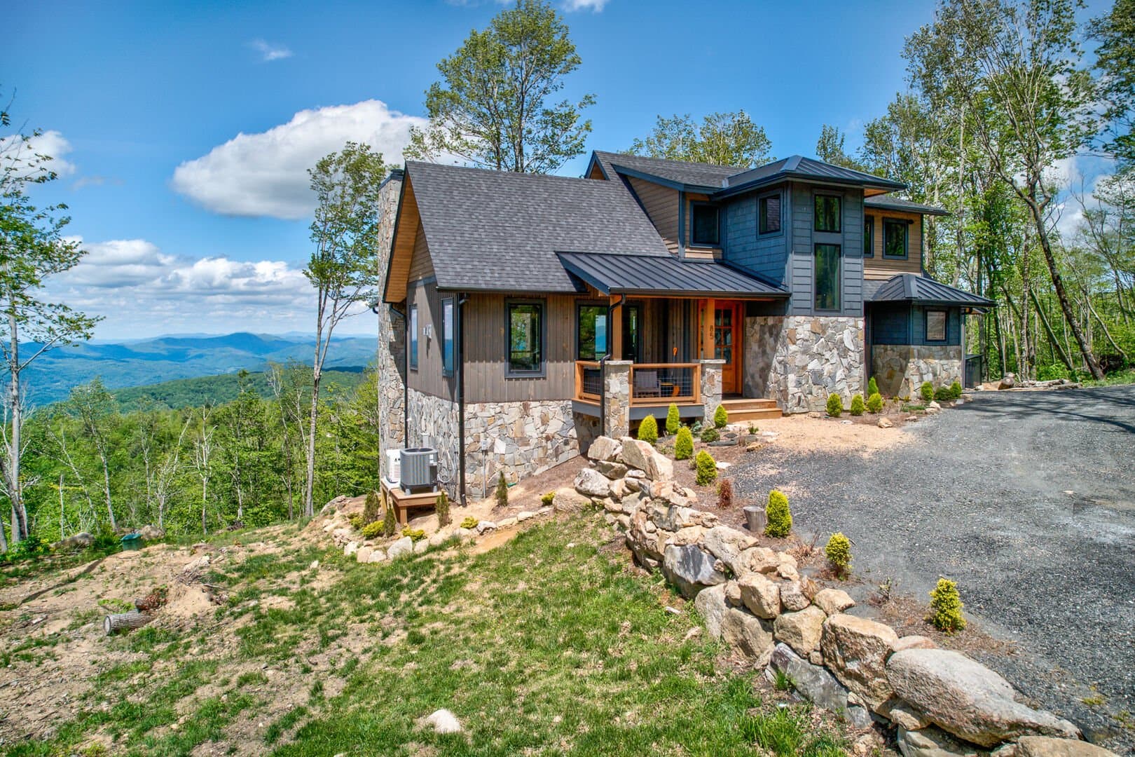 Zion House - Image 2