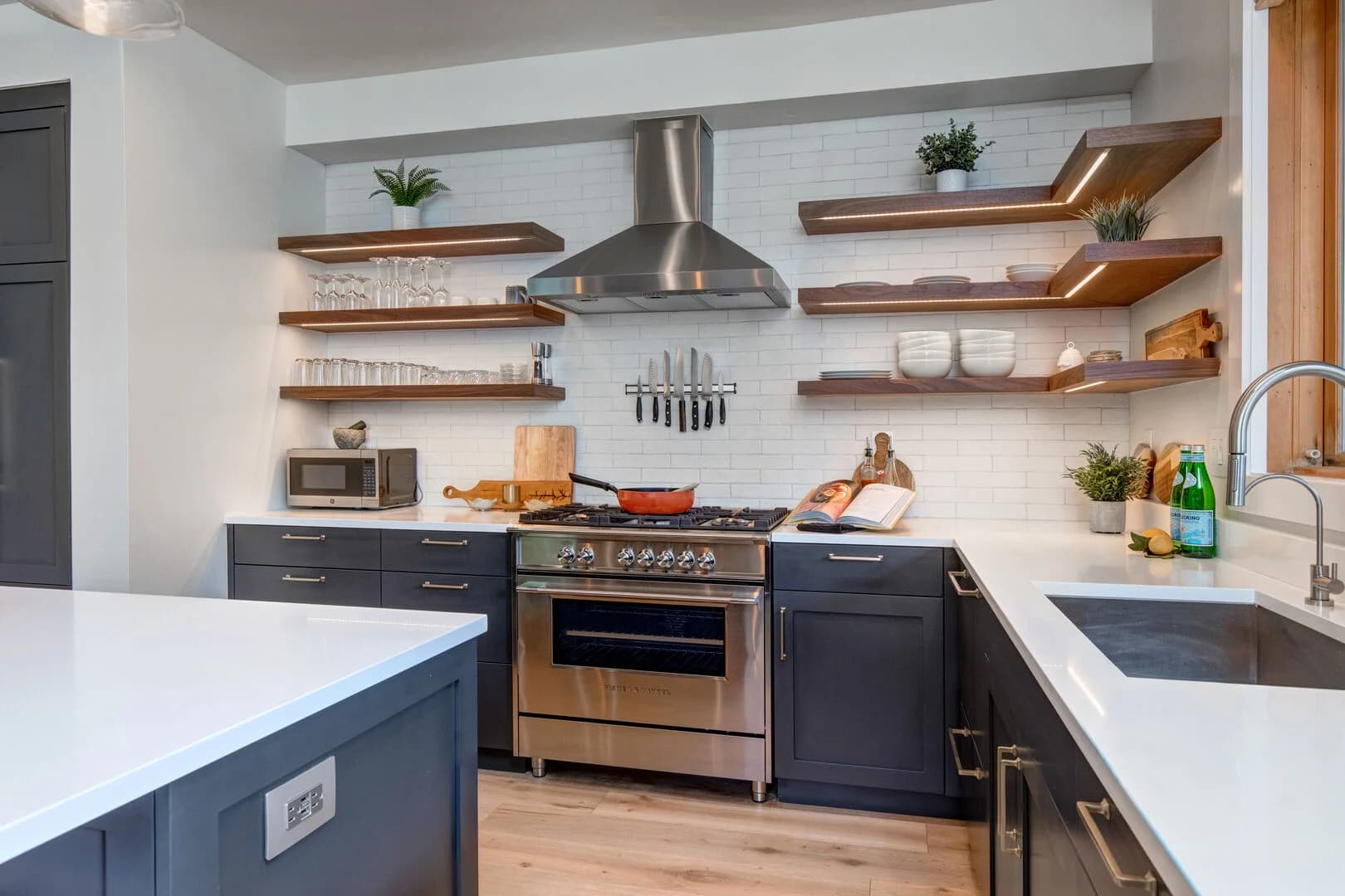 Black Bear Residence - Image 12