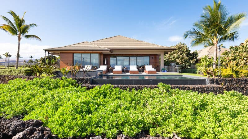 Elegant Escape - Image 64