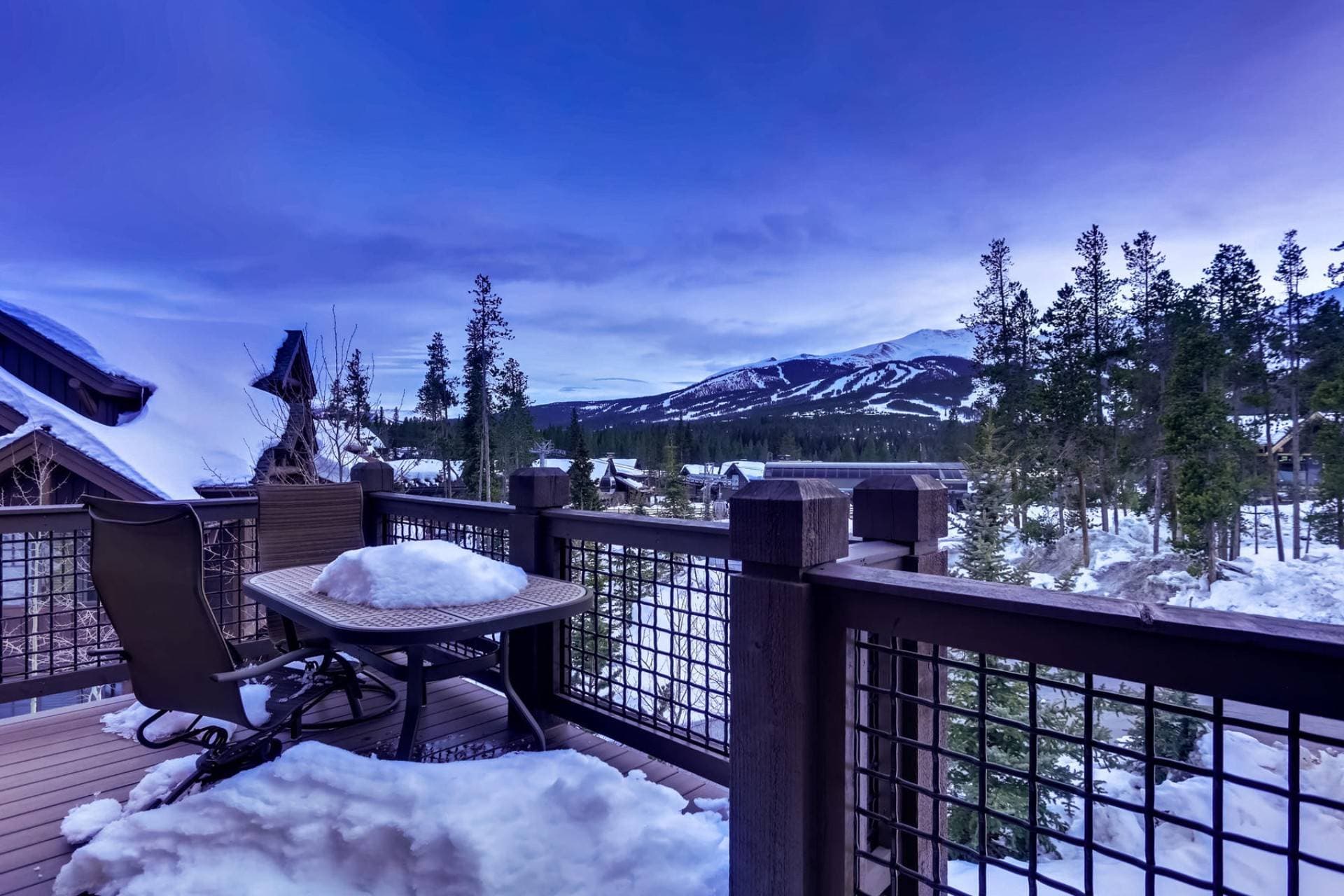 Monarch Place - Image 37