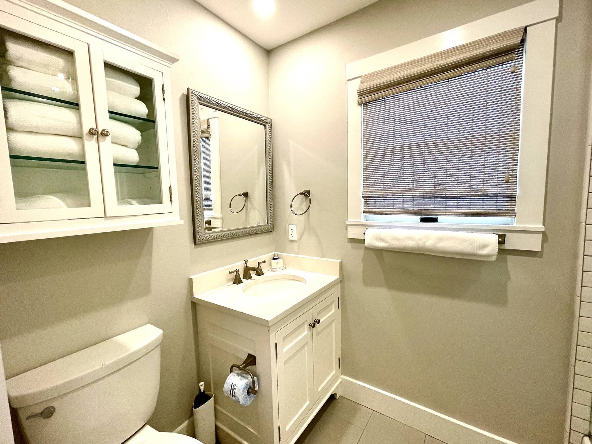 Blue Suede Home - Image 20