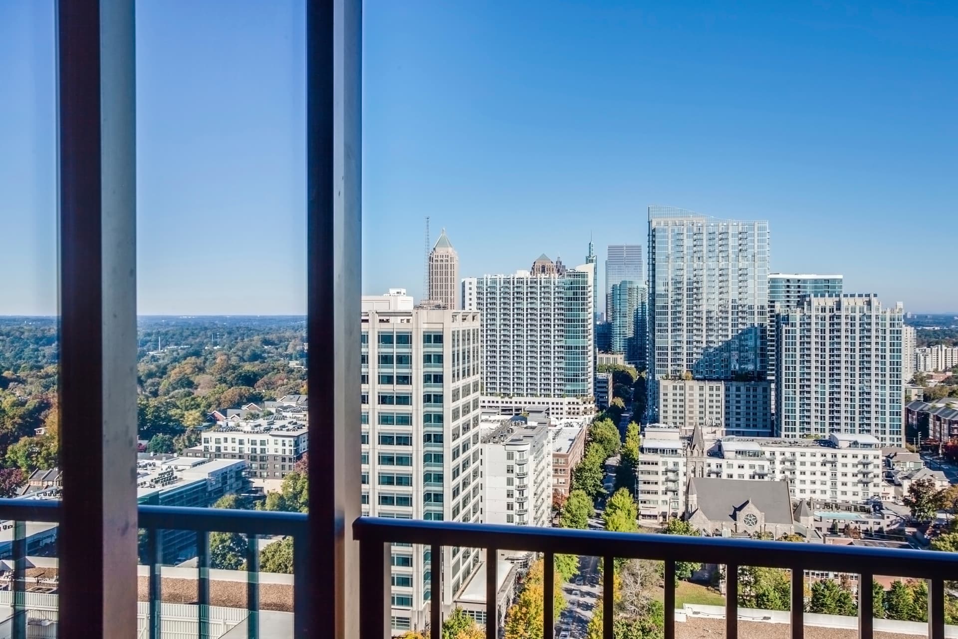 Golden Eye - Image 20