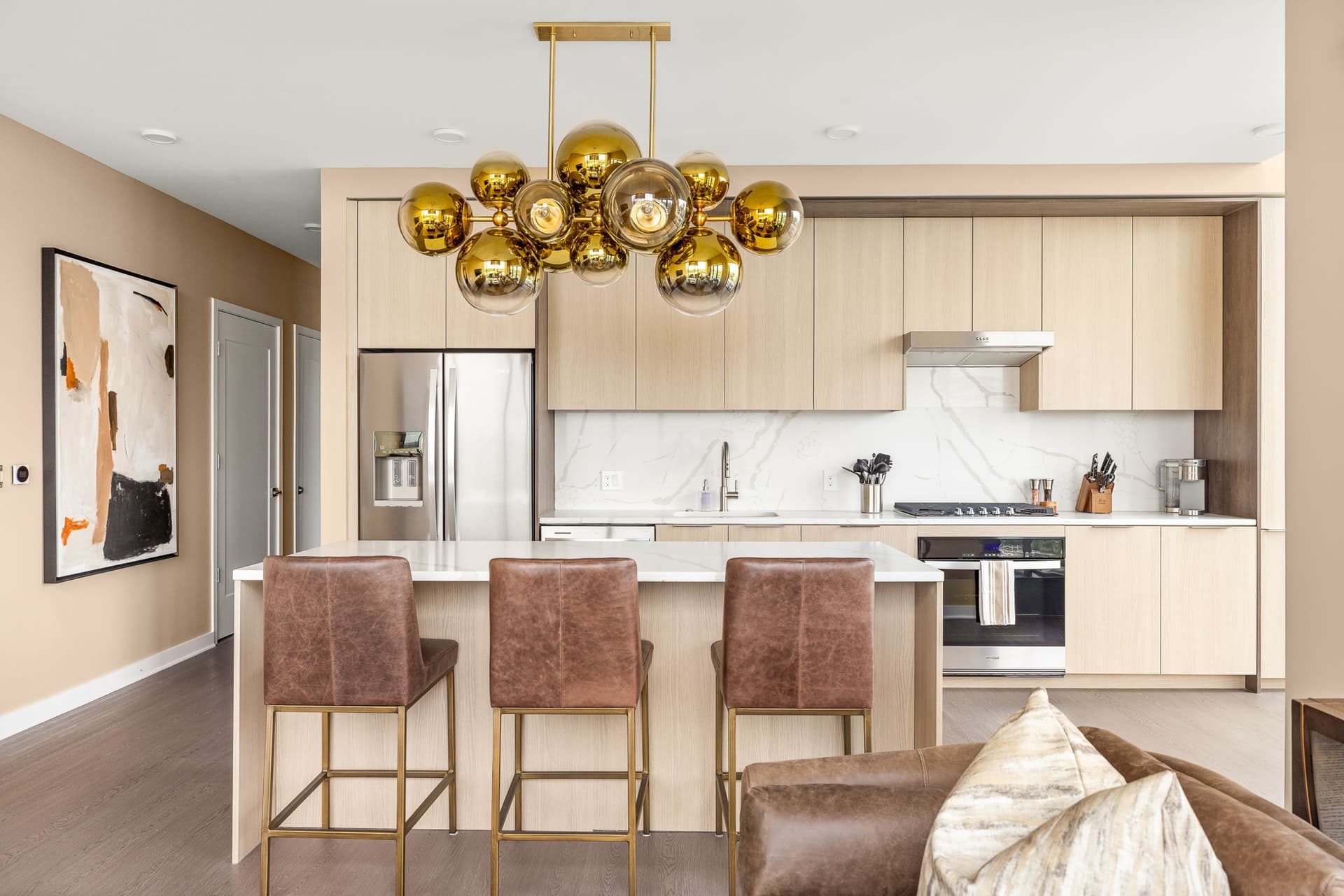 Goldfinger Condo - Image 19