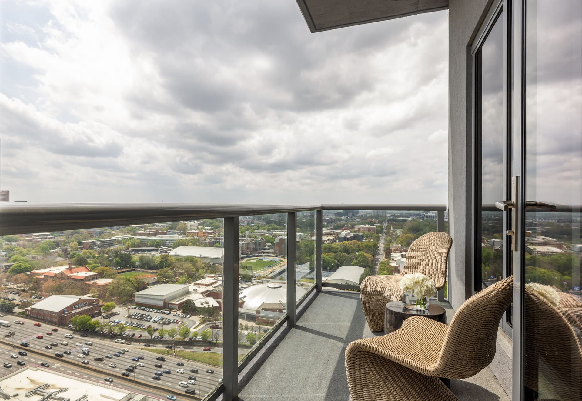 Goldfinger Condo - Image 22