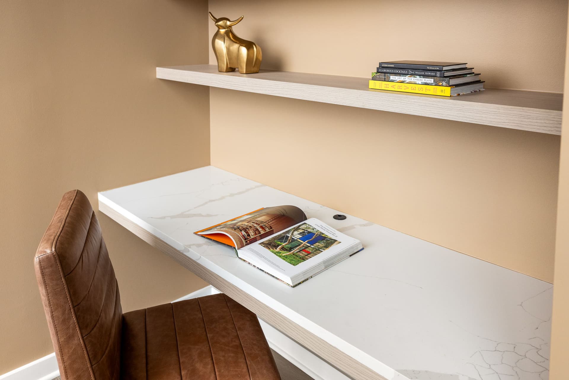 Goldfinger Condo - Image 24