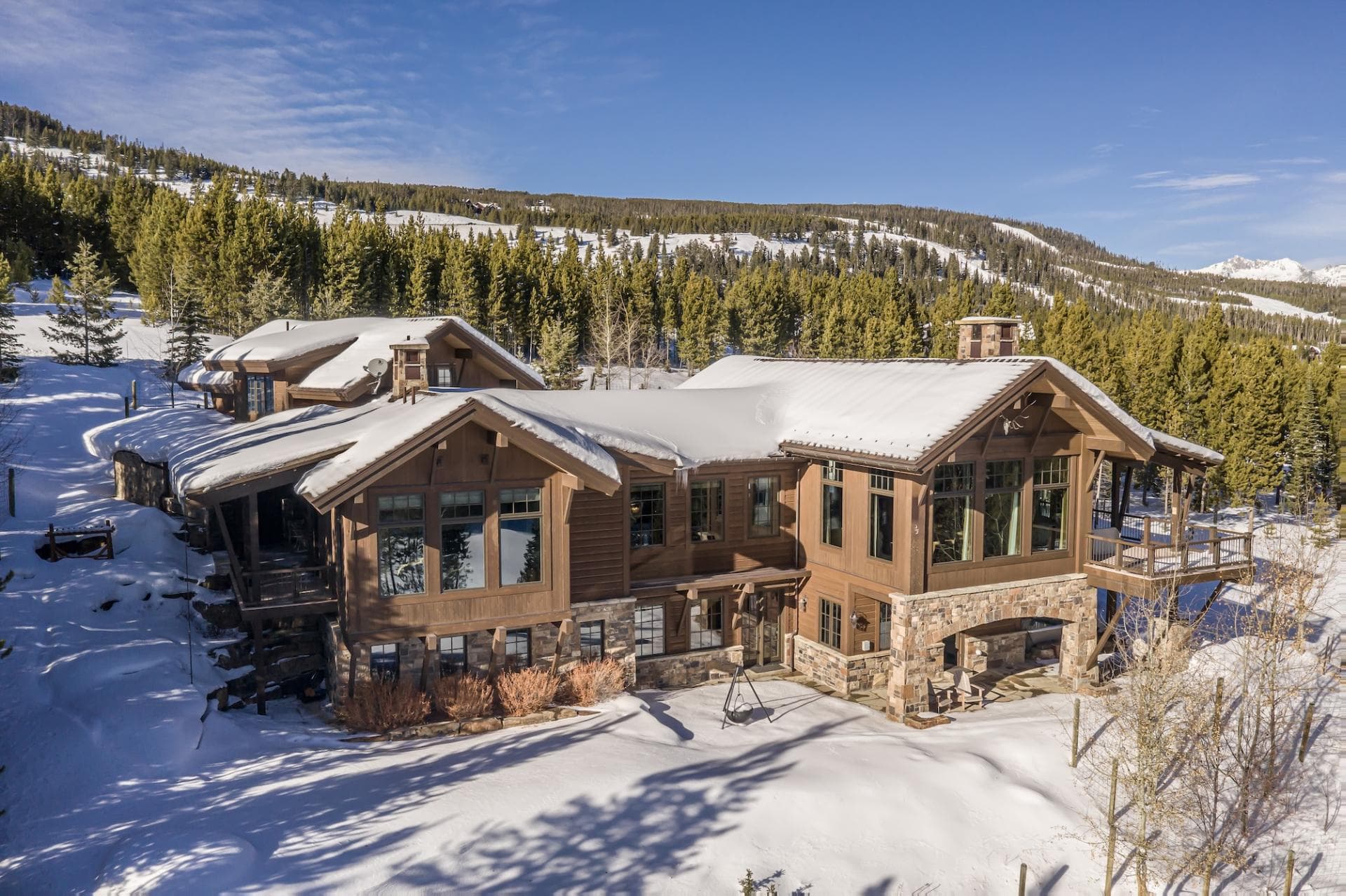 Last Best Chalet - Image 94