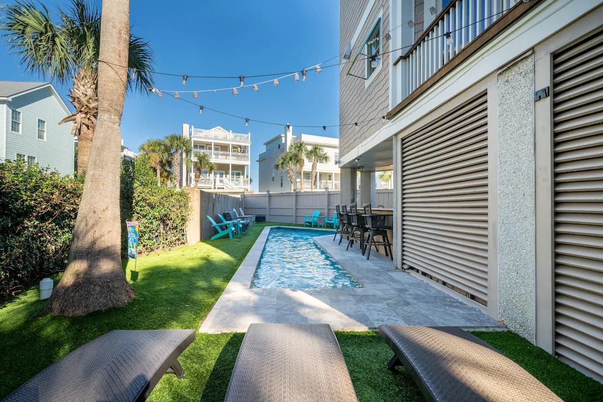 JC Long Villa - Image 35