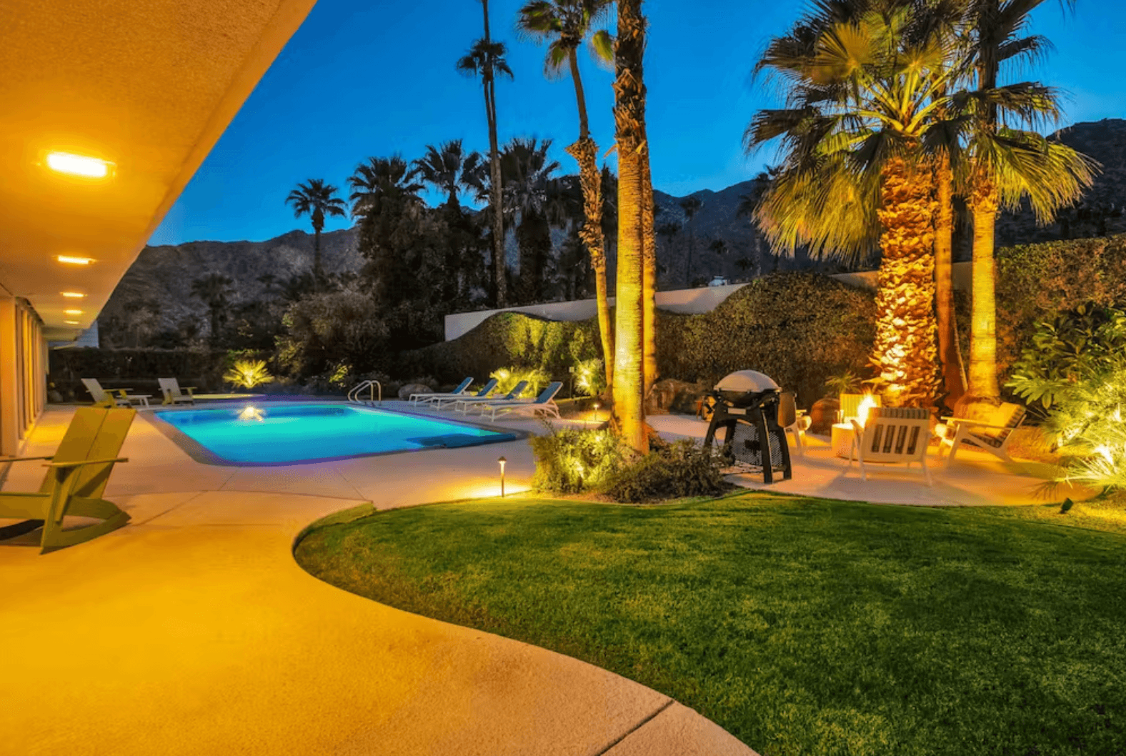 Palm Springs Style House - Image 40