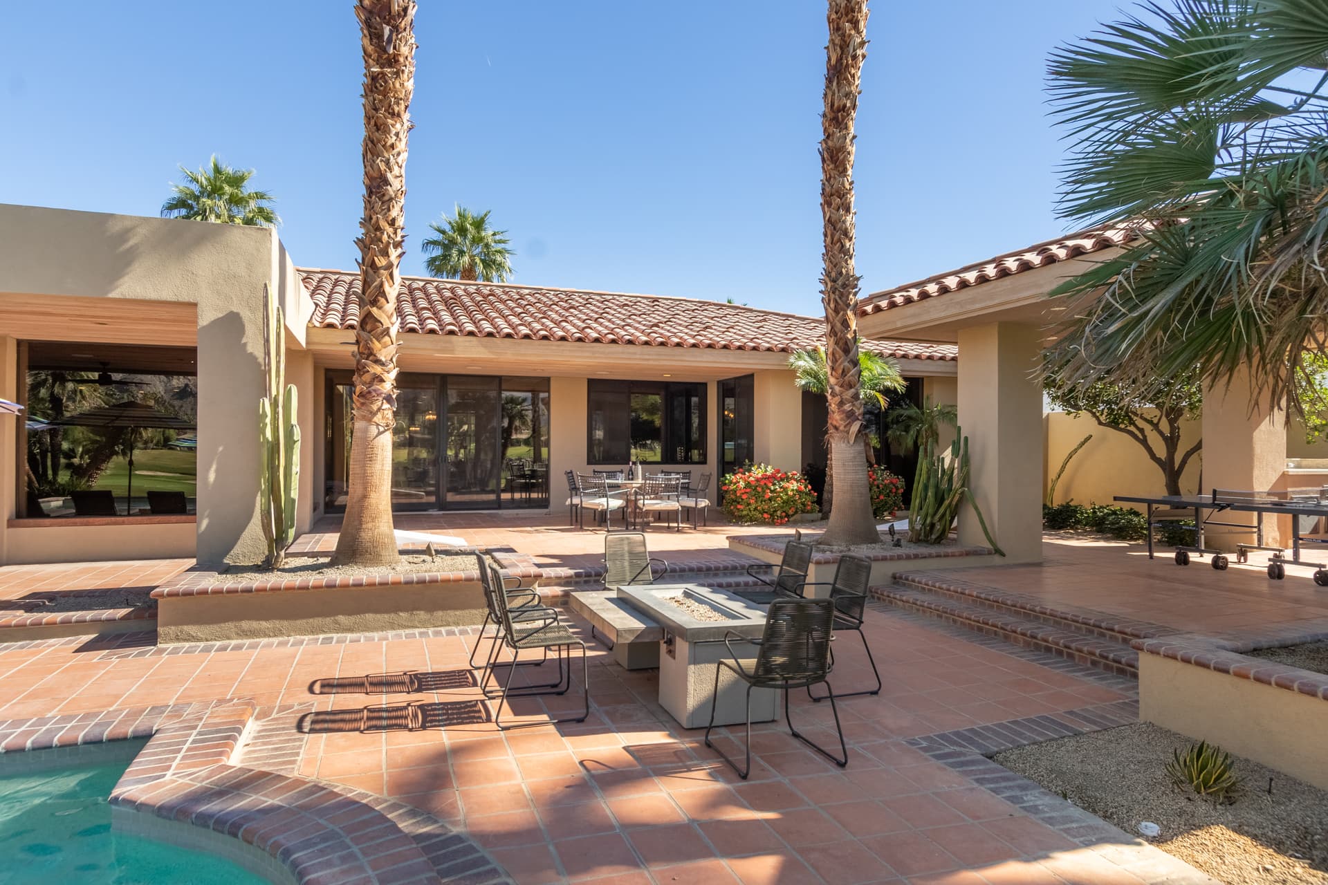 Moonshine - Image 30