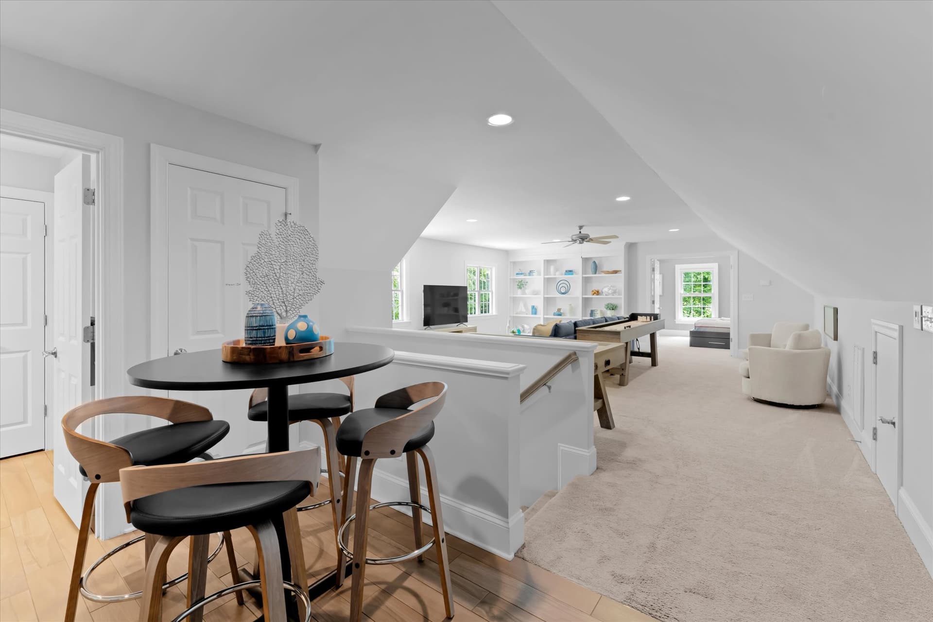 Grand Bay - Image 30