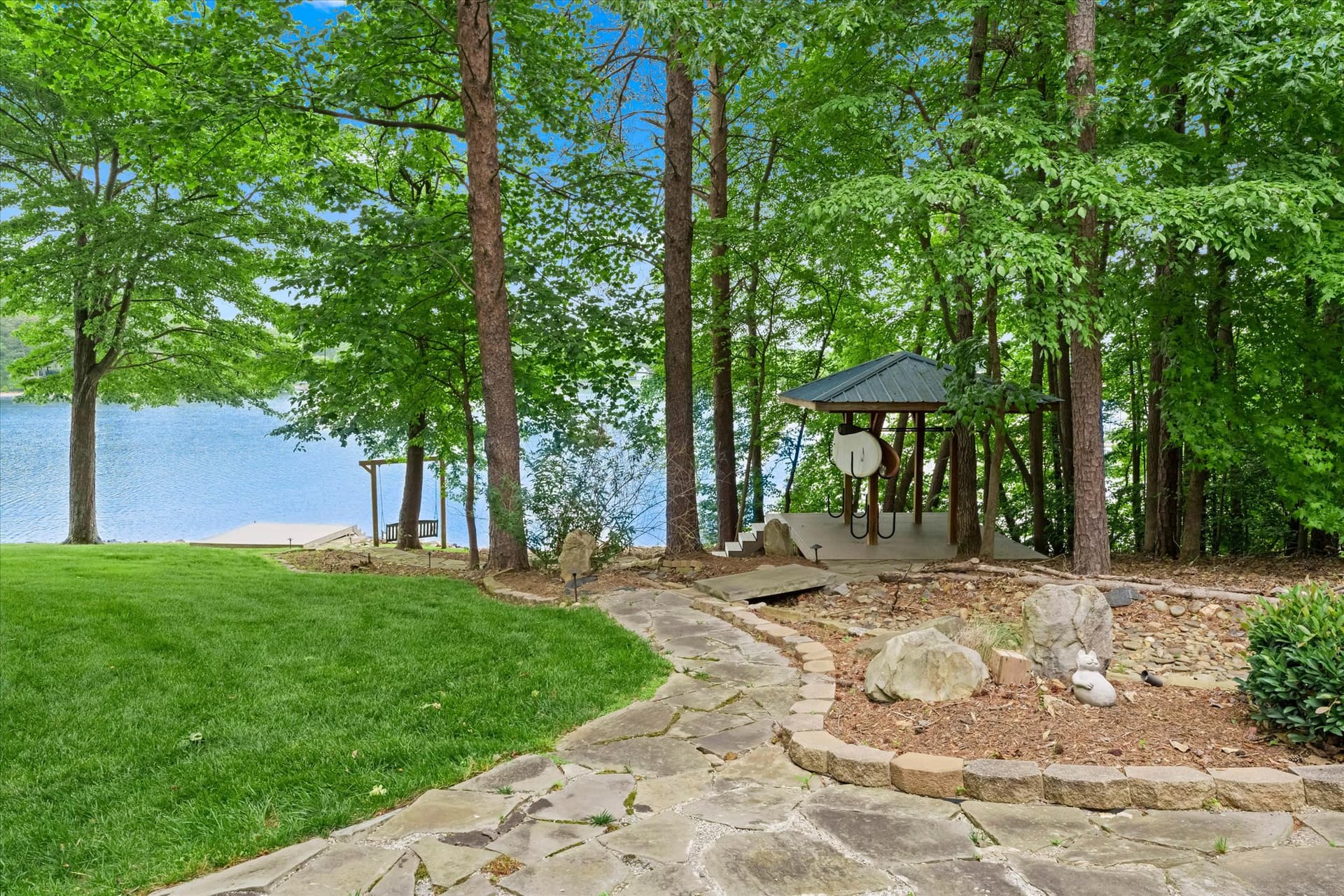 Grand Bay - Image 55