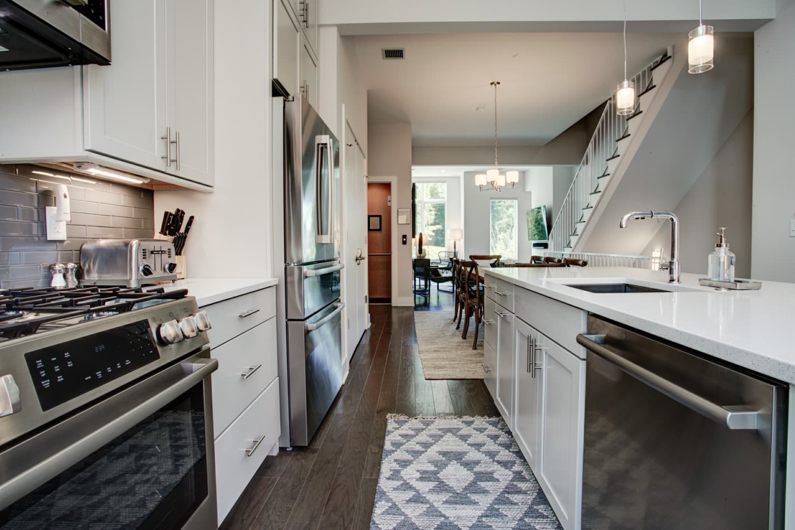 Grand Slam - Image 10