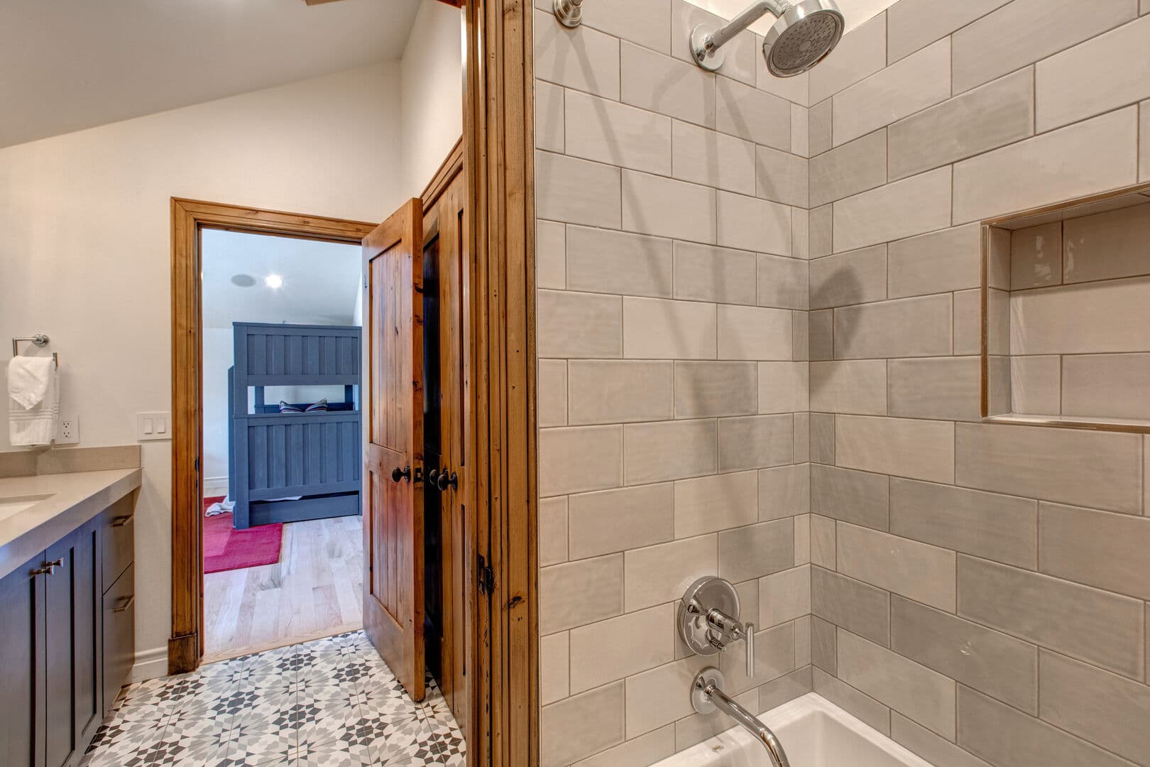 Old Town Overlook - Image 36