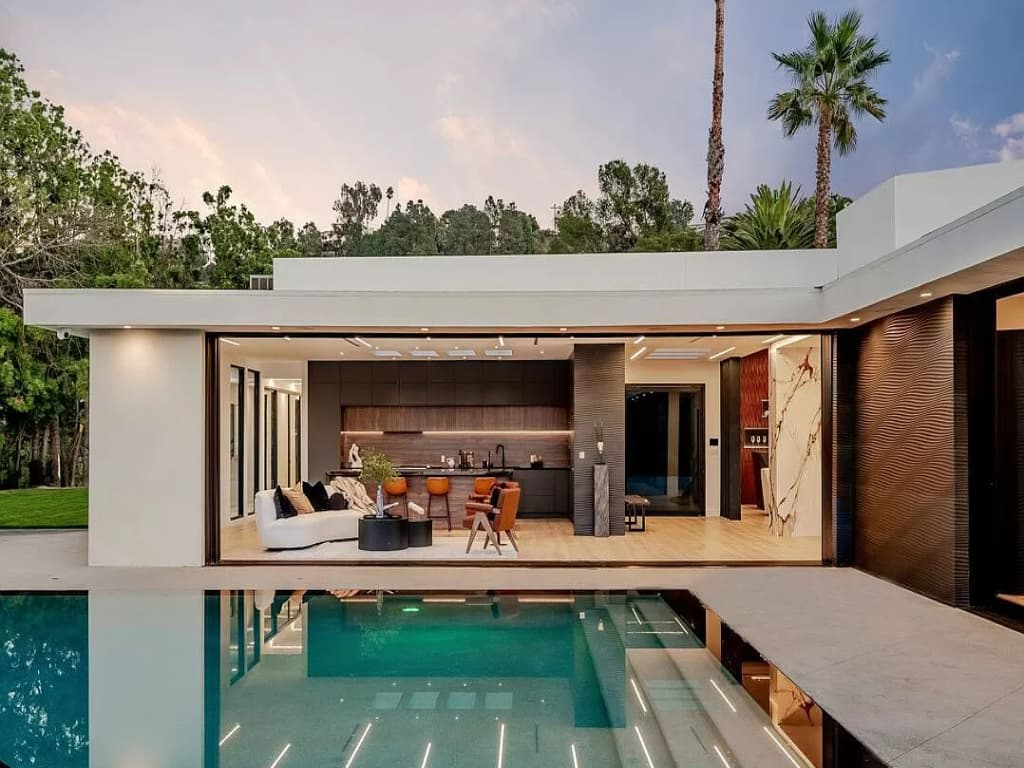 Monarch Modern - Image 5