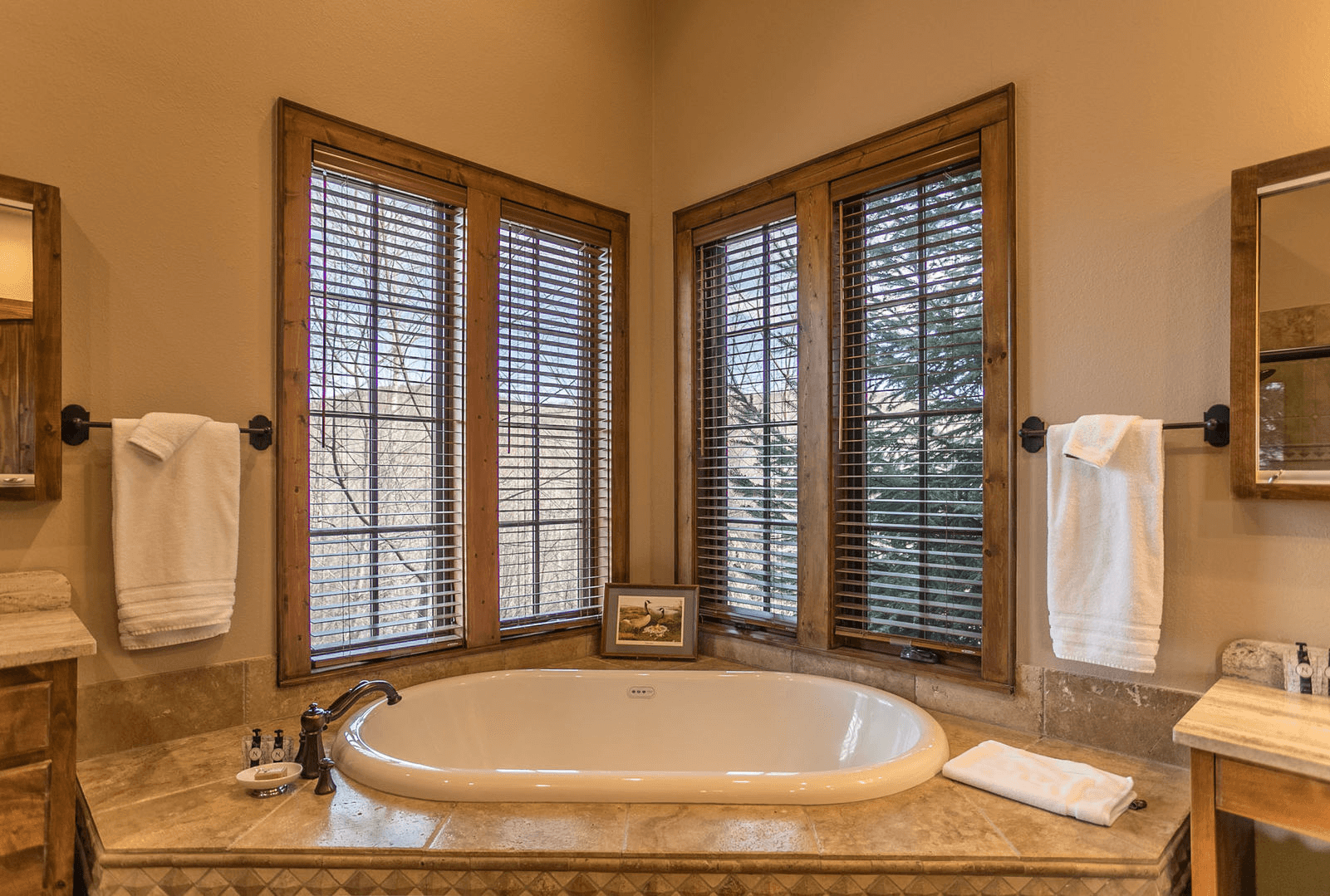 Elk Camp Lodge - Image 23