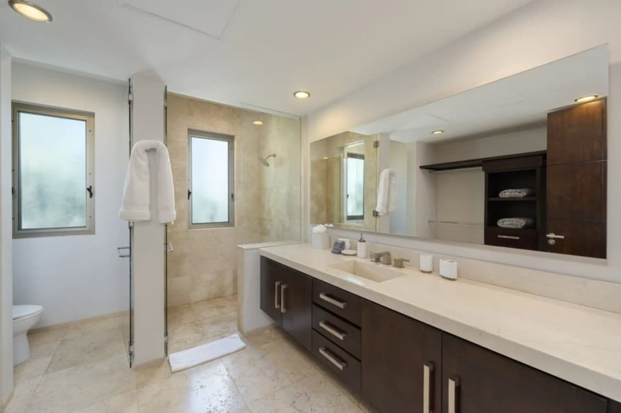 Villa Blue Sea - Image 17