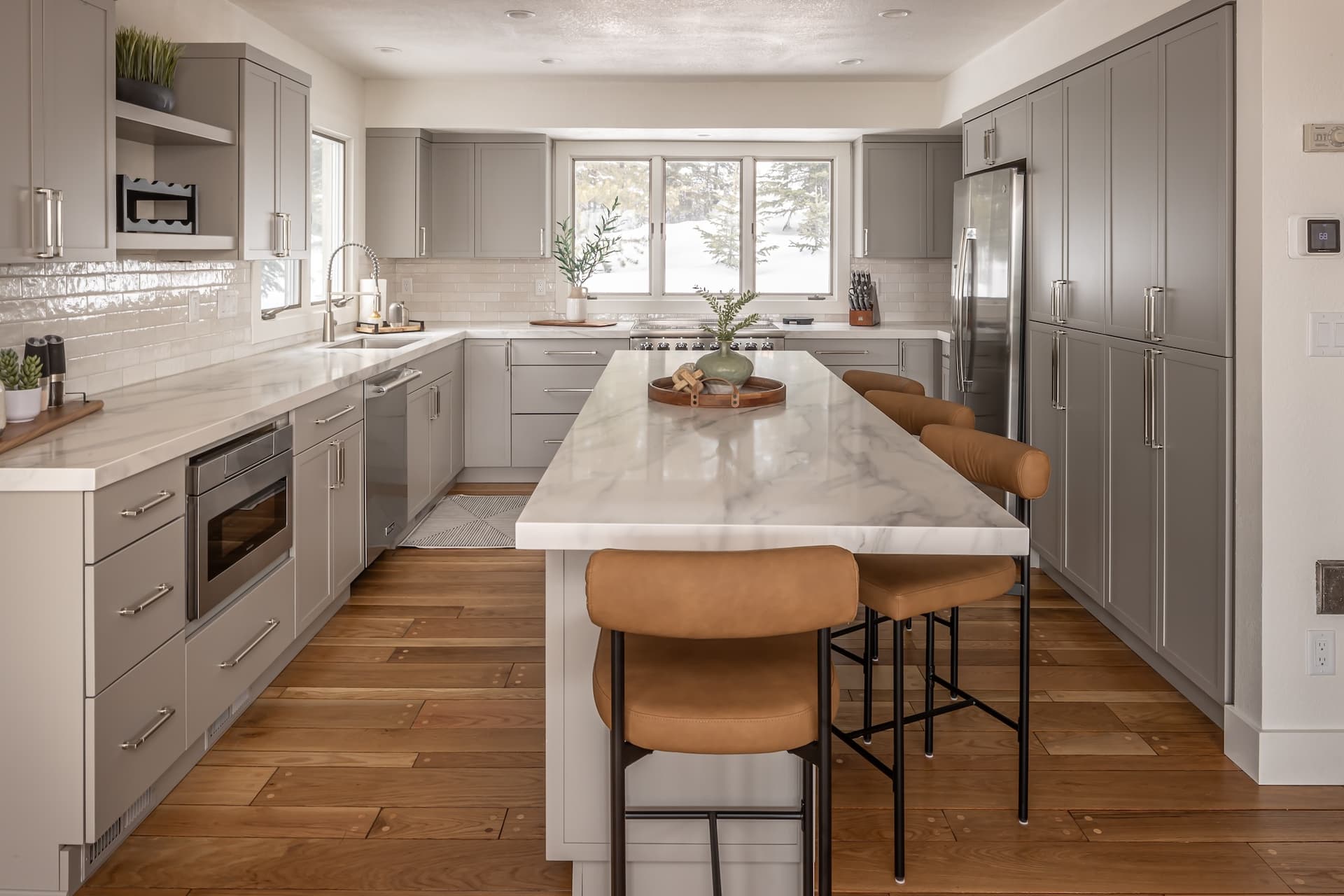 Lone Mountain Lookout - Image 5