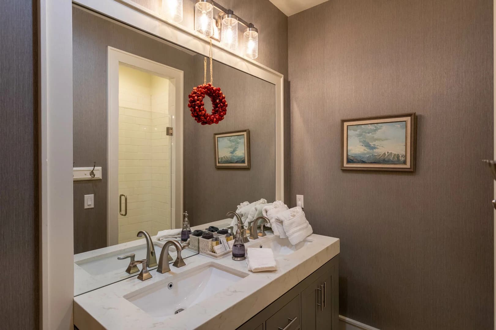 Robins Nest - Image 38