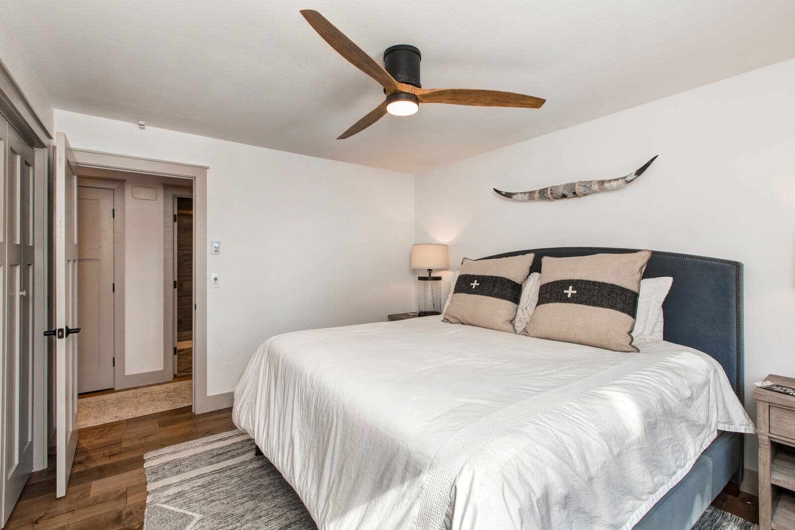 Teewinot Home - Image 31