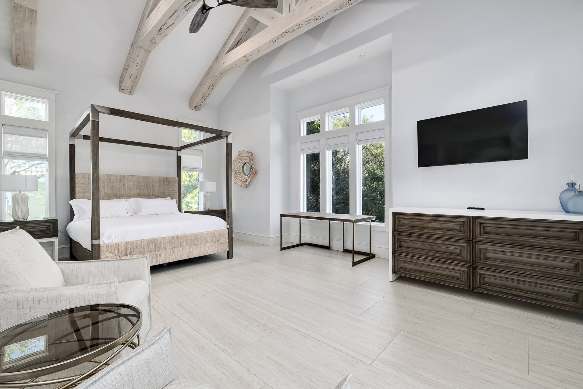 Social Manor - Image 19