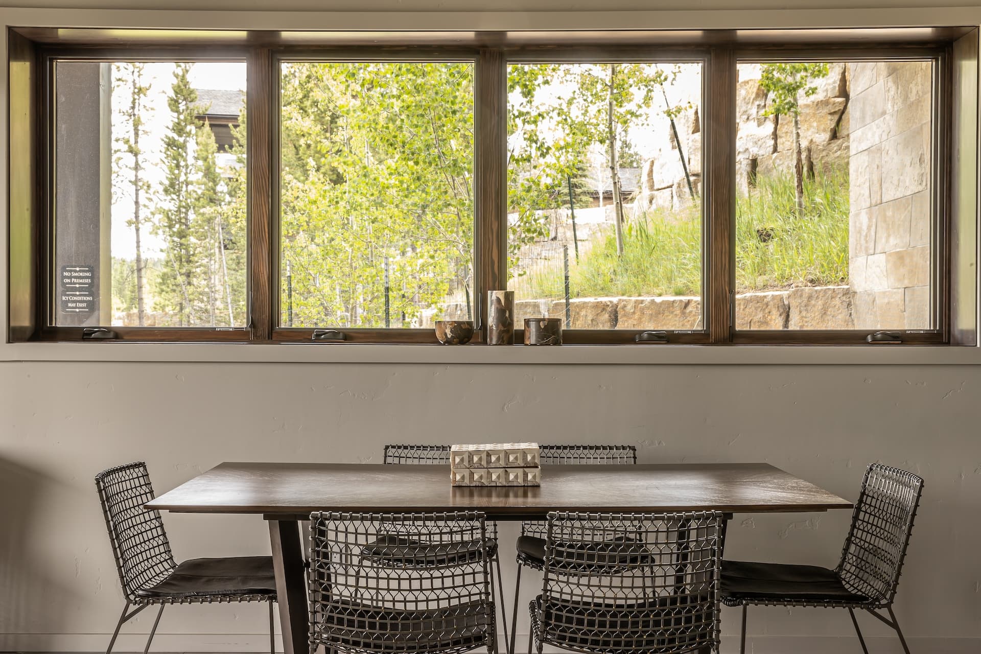 Yeti Ridge Retreat - Image 13