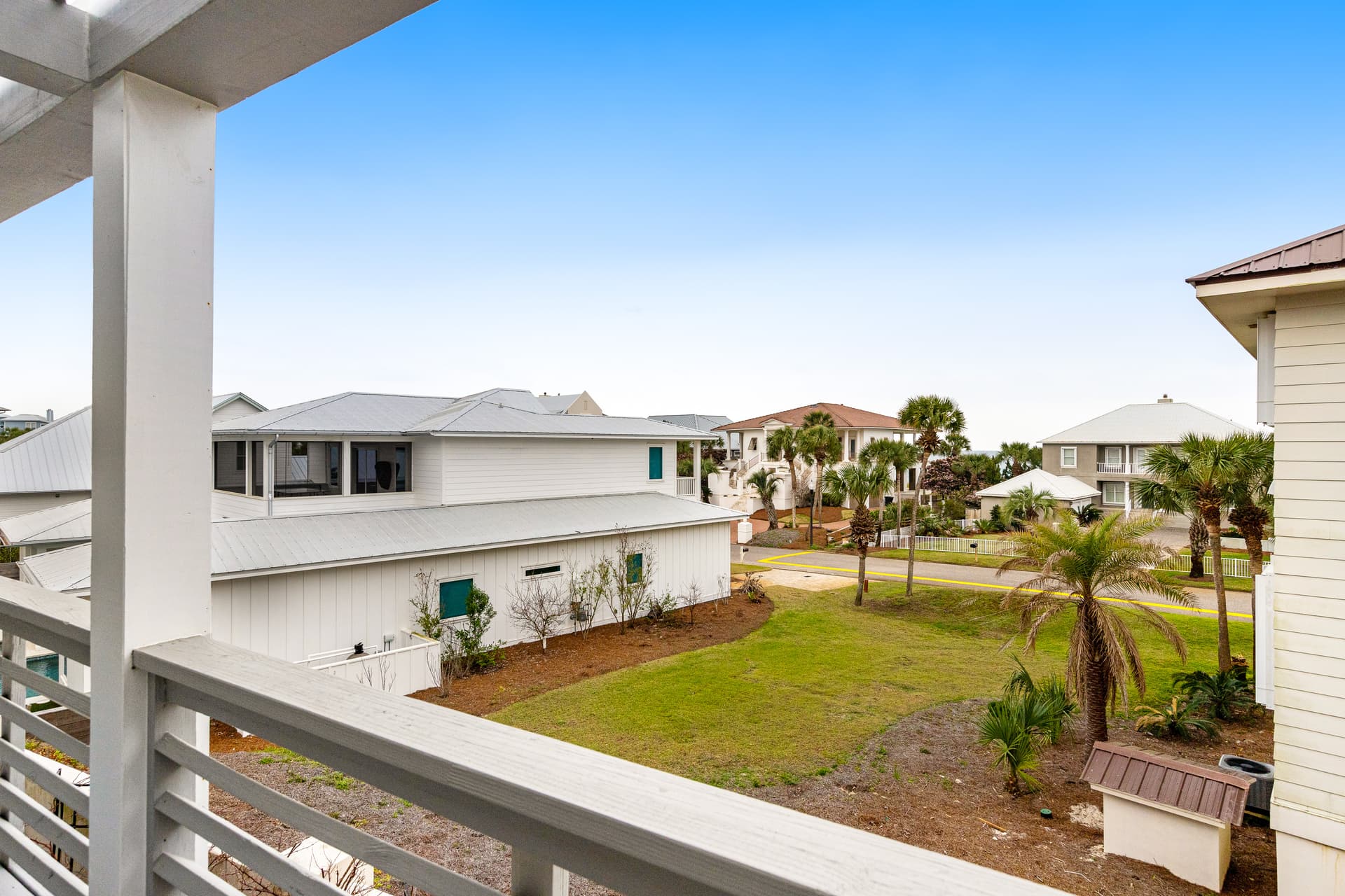 Seaview Hideaway House - Image 29