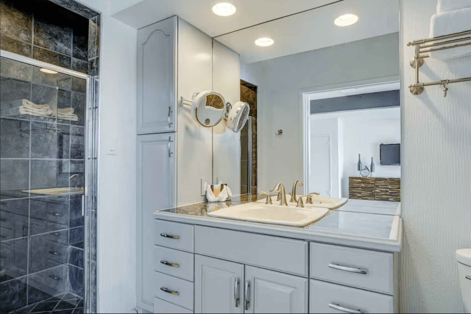 El Paseo Cliff Retreat - Image 17