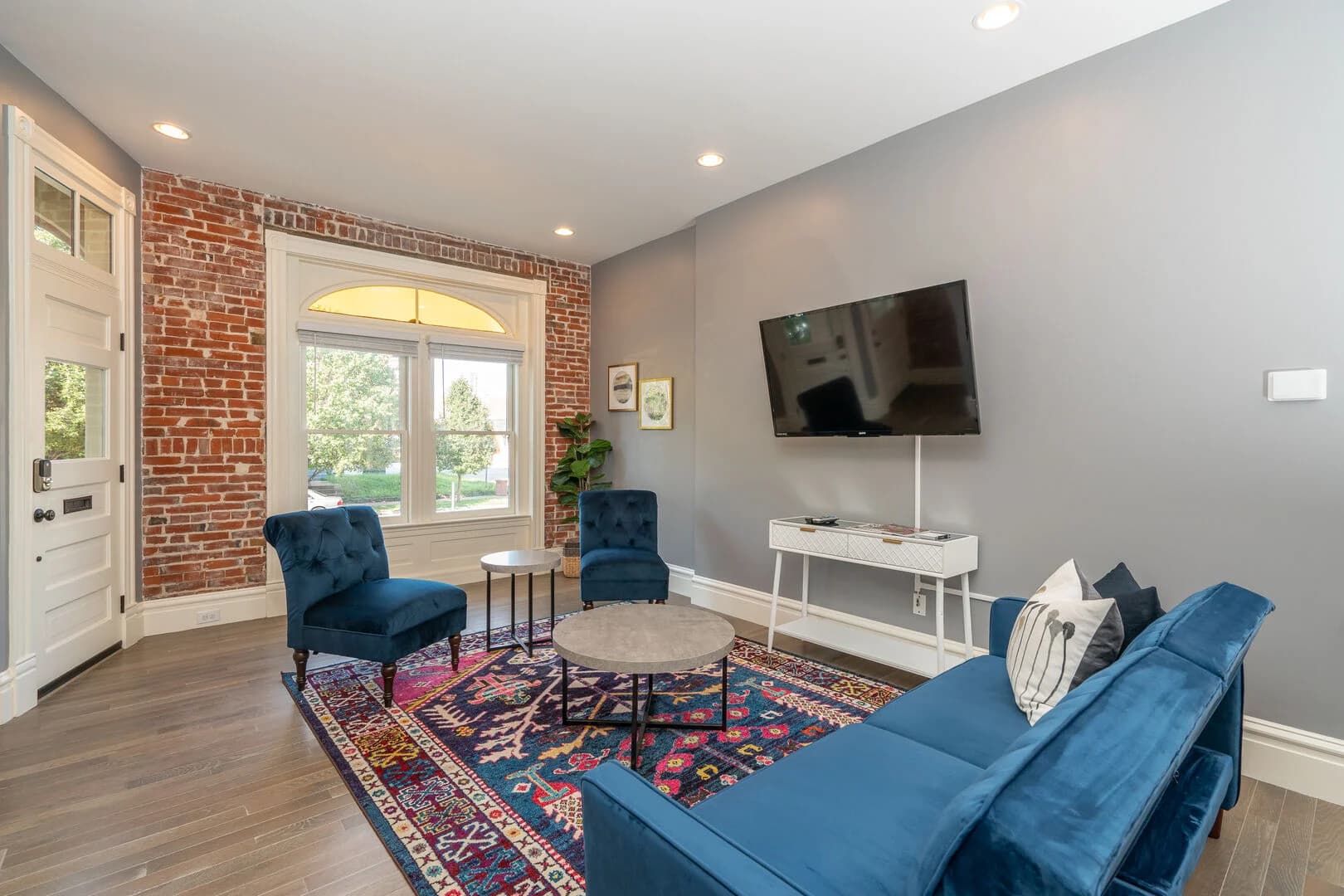 Grove Luxe Haven - Image 4