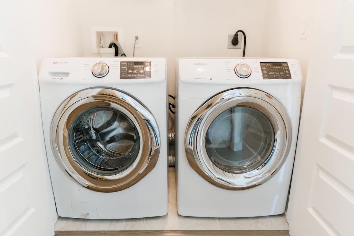 Serenity by the Sea - Image 31