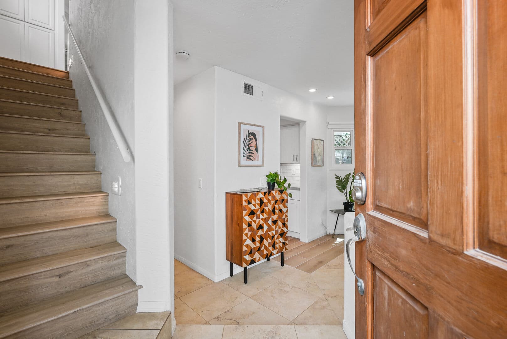 Kolmar Beach Home - Image 2