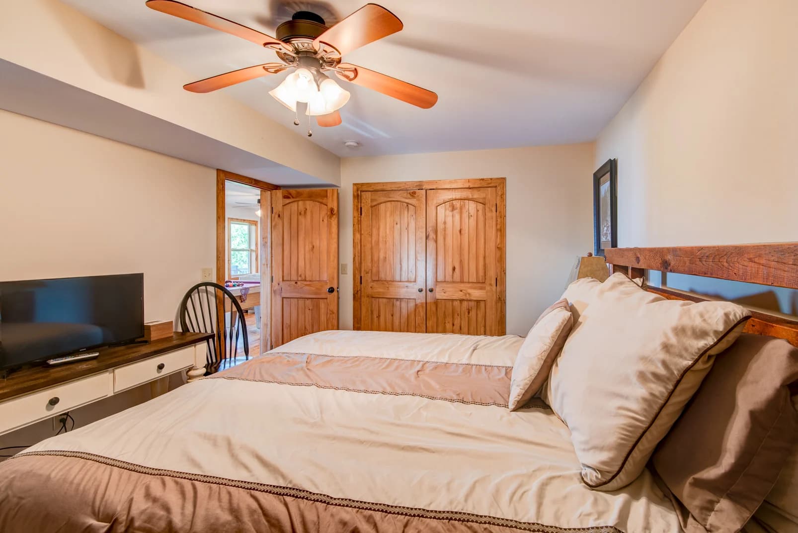 Aussies Den - Image 32