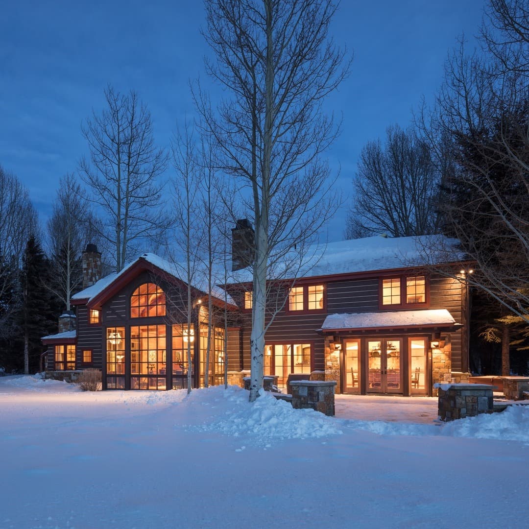 Bright Bear Lodge - Image 1